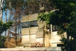 Památník u Licoměřic